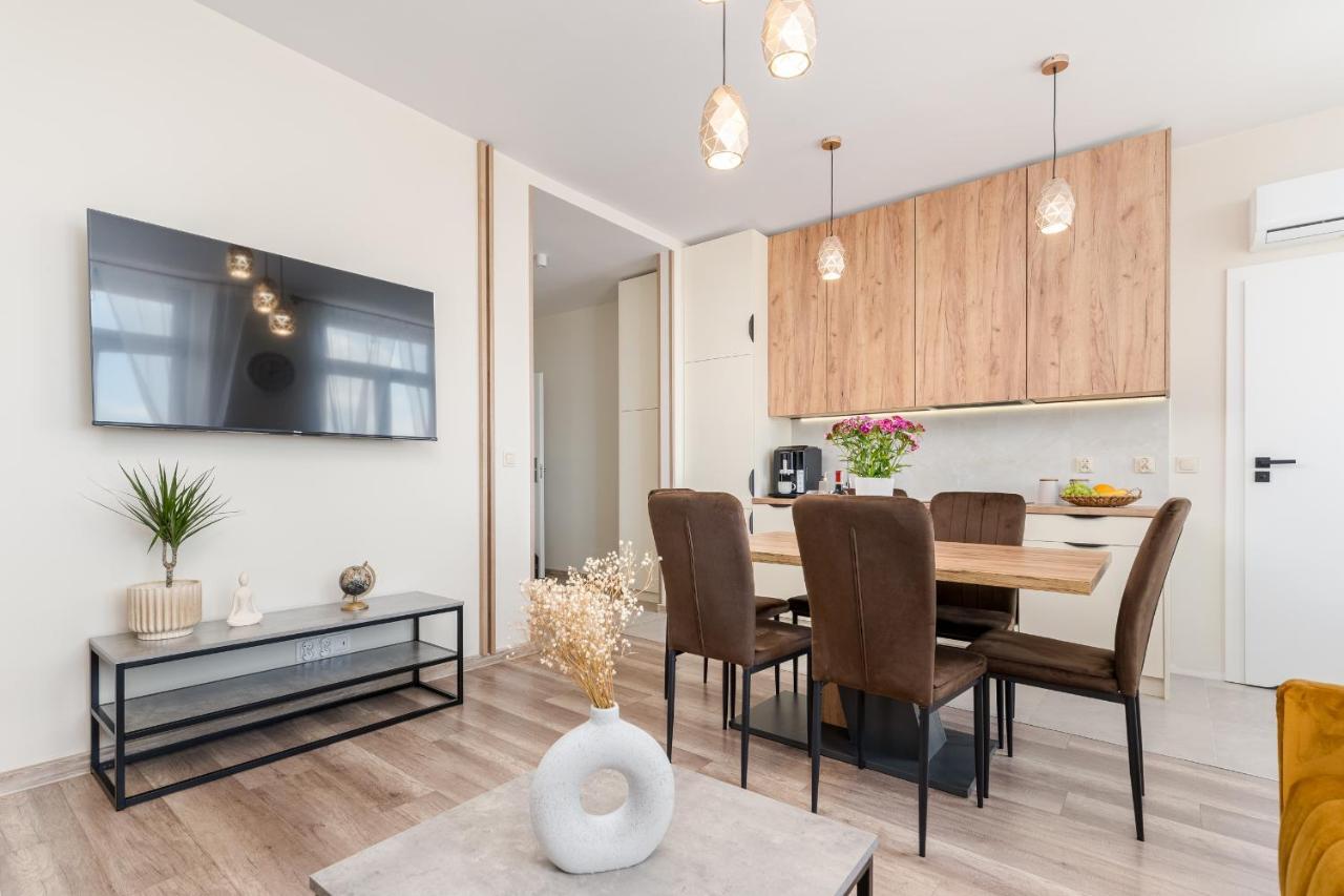 Basztowa Apartments By Vsi Krasków Εξωτερικό φωτογραφία